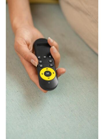 Karcher RCW 2 Cam Silme Robotu